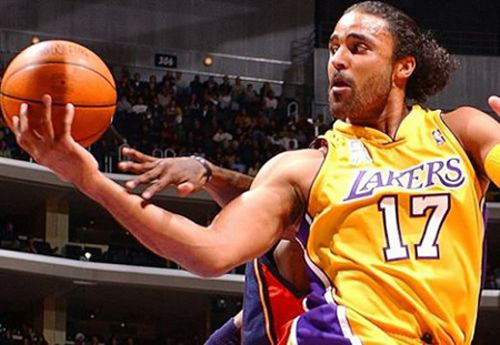 姚明退役前nba最后一战,球星退役科比