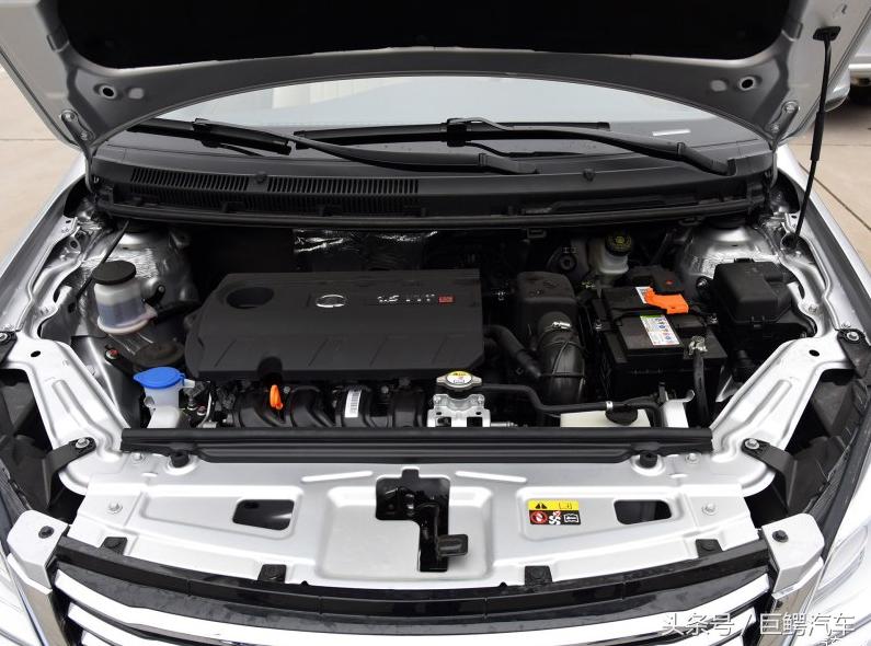 巨鳄重型坦克,巨鳄车