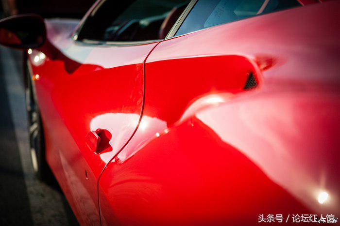 法拉利488评测重装上阵,法拉利488拆车视频