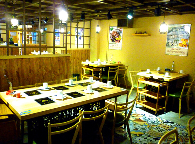 鲍鱼大虾海鲜火锅,一虾一蟹49元海鲜自助火锅