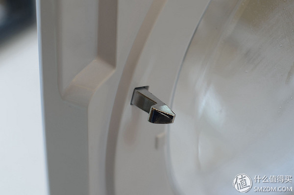 洗衣机在使用过程中怎么把门开开,洗衣机怎么先把门打开