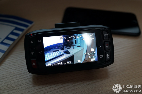 dod行车记录仪开机就显示语言选择,dodqx6行车记录仪