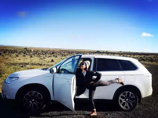 眼光*瞻高**，风景不请自来——传媒女郎的花艺跨界“小心机”