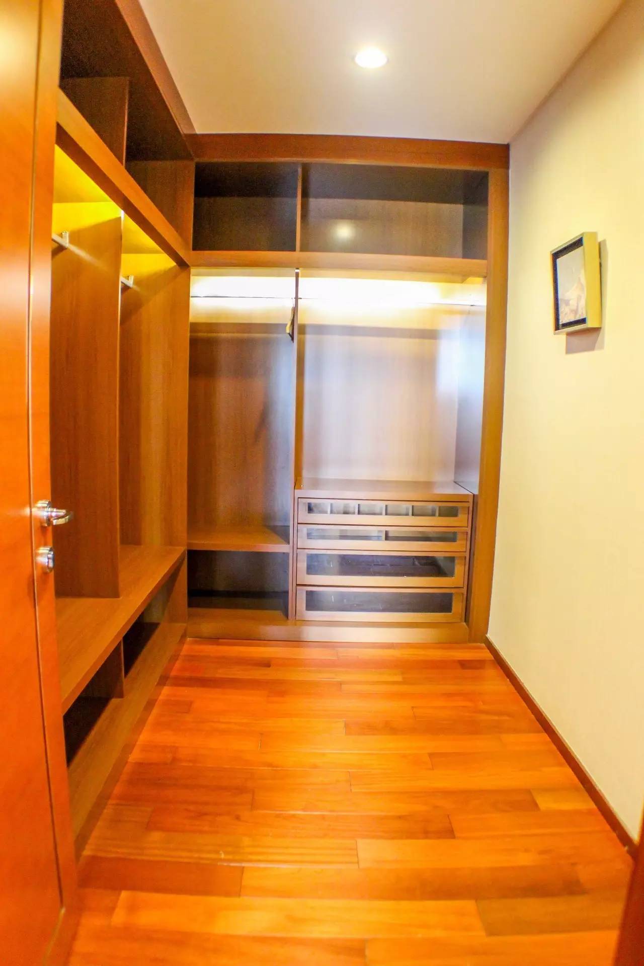 入户大堂是门面,华润地下车库入户大堂