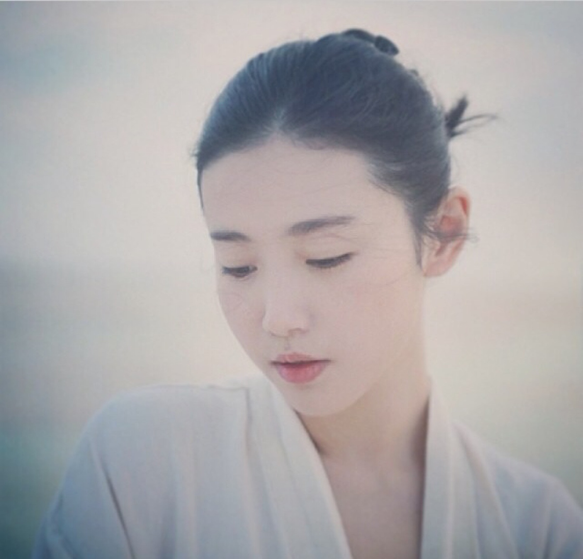 姑娘看完面绯潮红,敢爱敢恨,不再为了苹果香蕉进出莫泰四季