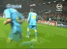 足坛10大过人必杀技,大罗对小罗停球