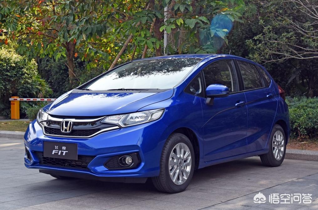 飞度裸车价格是多少,本田飞度分期利息一般是多少