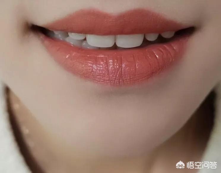 黄皮素颜涂什么颜色的口红比较好,哪一款口红适合黄皮不卡唇纹