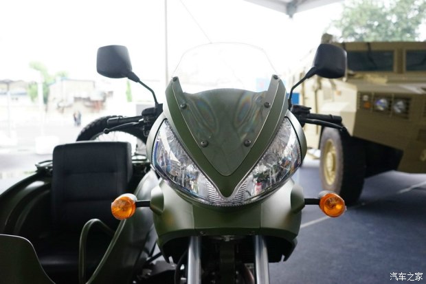 解放军现役嘉陵600边三轮摩托数据,军用嘉陵电喷600边三轮摩托参数