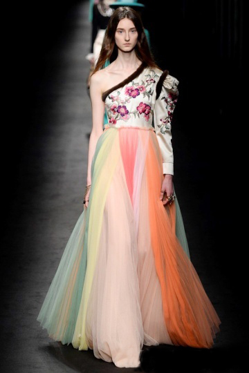 gucci古驰今年风格,古驰gucci2016春夏米兰时装周