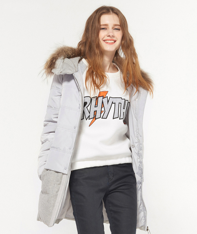 羽绒服温暖来袭,保暖又好看羽绒服冬季新款