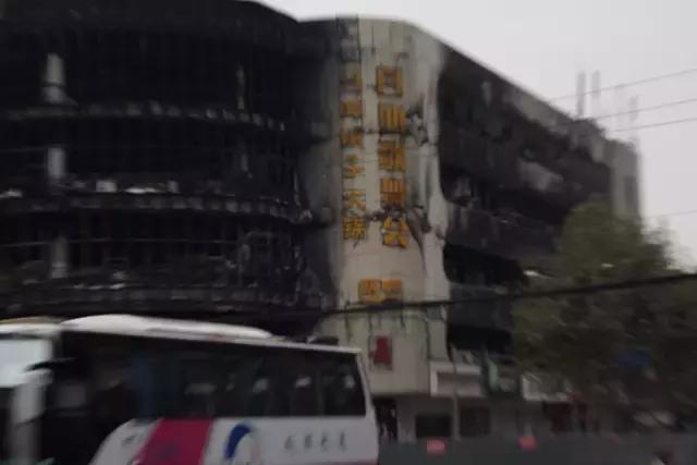 五块石最新视频,再见五块钱全文