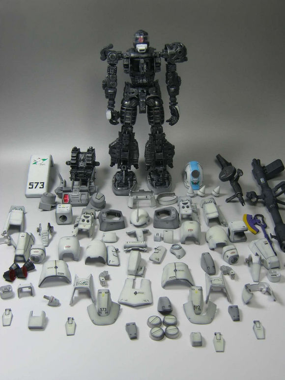 高达菲尼克斯模型拼装过程,高达007剑模型拼装教程