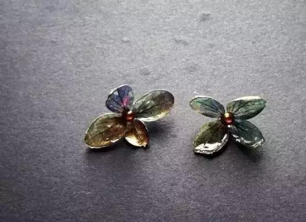 眼光*瞻高**，风景不请自来——传媒女郎的花艺跨界“小心机”