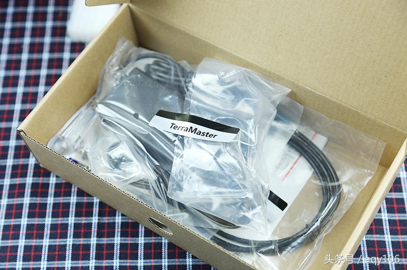 沉浸式体验22款univ尊贵版,沉浸式体验b级房车