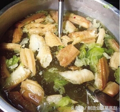 工厂包吃包住工厂真的能赚到钱吗,千万不要以为进厂包吃包住很轻松