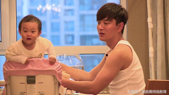 老师说孩子写字丑家长要怎么回复,孩子说妈妈丑该怎么回答