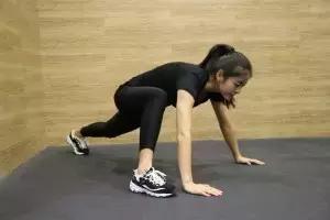 解决腰痛的腰椎锻炼方法,练一下腰椎的操