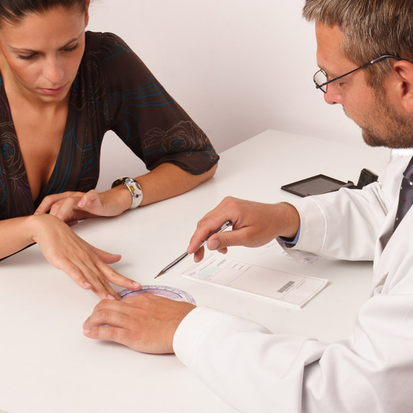 优生四项检查单纯疱疹,优生筛查四项包括艾滋病检查吗