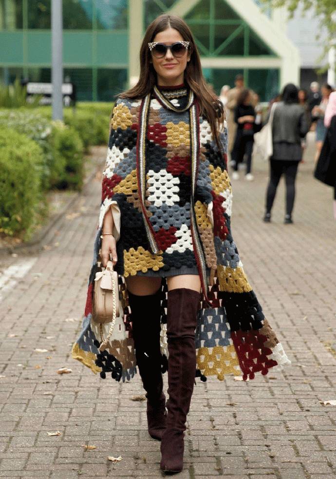 这条礼仪小姐的“迎宾带”,竟然被日日、袁姗姗……抢披上身!