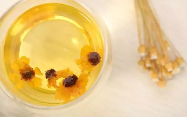 枸杞配菊花的功效什么季节用,黄芪枸杞菊花的功效作用