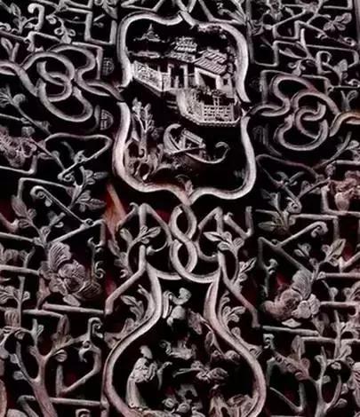 这个村庄一千年前建了个生态下水道，全村至今不淹水，生物还活着