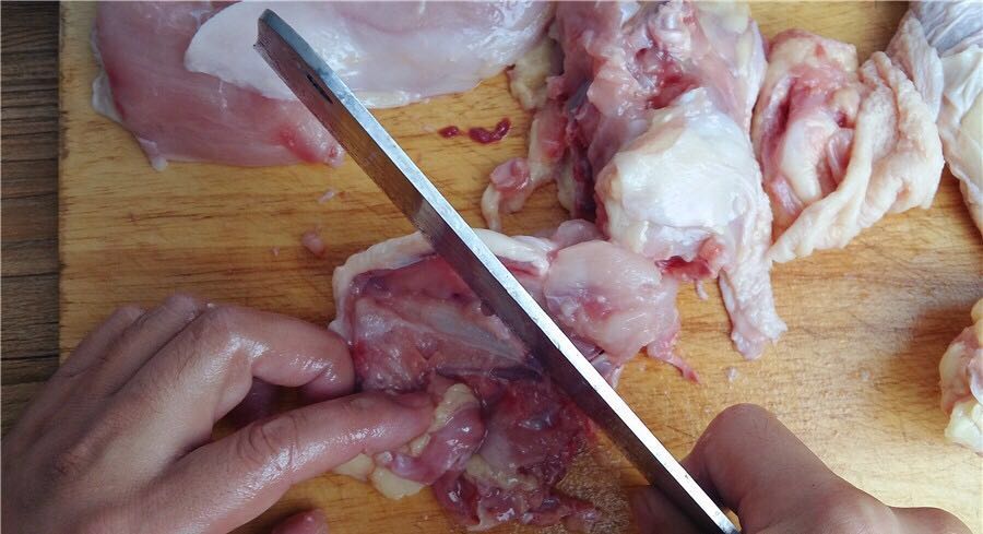 天王盖地虎，小鸡炖蘑菇