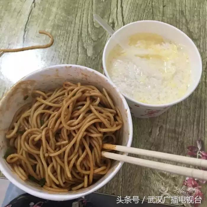 武汉十大骨灰级小吃,骨灰级吃货推荐