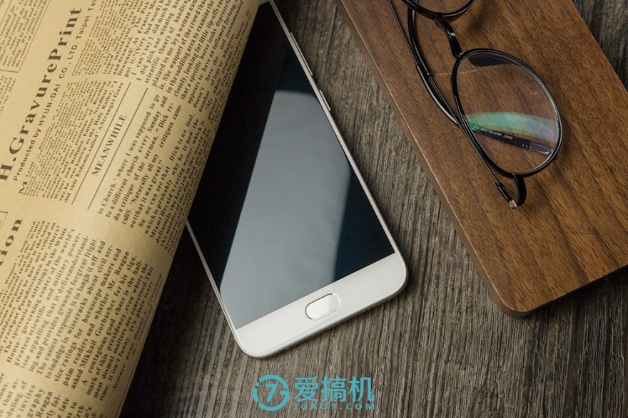 vivox9拍照怎么样,vivox9柔光双摄手机价格及性能评测