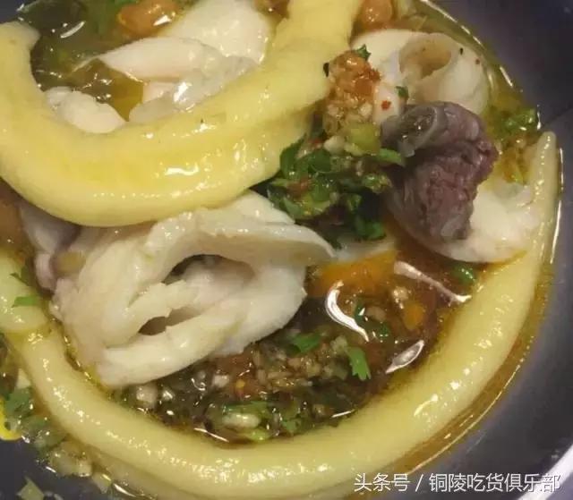 大家都来评评理！这种带个大草帽的火锅在铜陵能火爆？