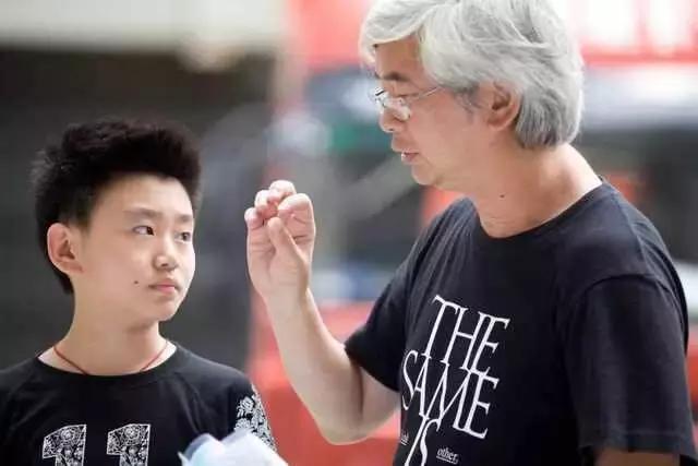 这个香港导演，有才、有料、真性情！