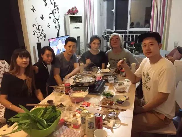 这个香港导演，有才、有料、真性情！