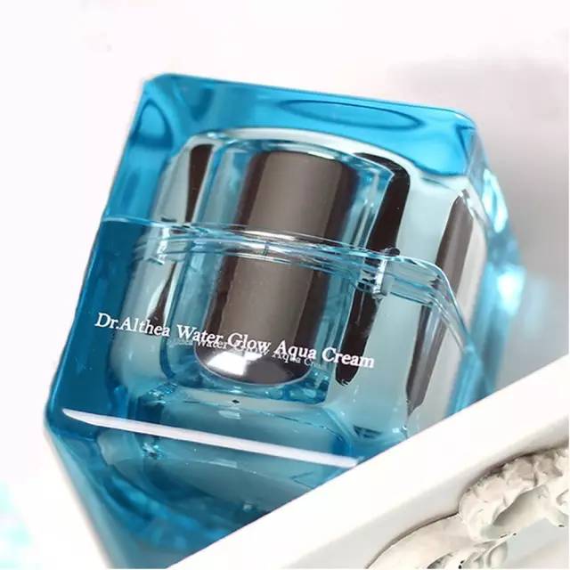 小白领彩妆计划,小白领用什么彩妆品牌