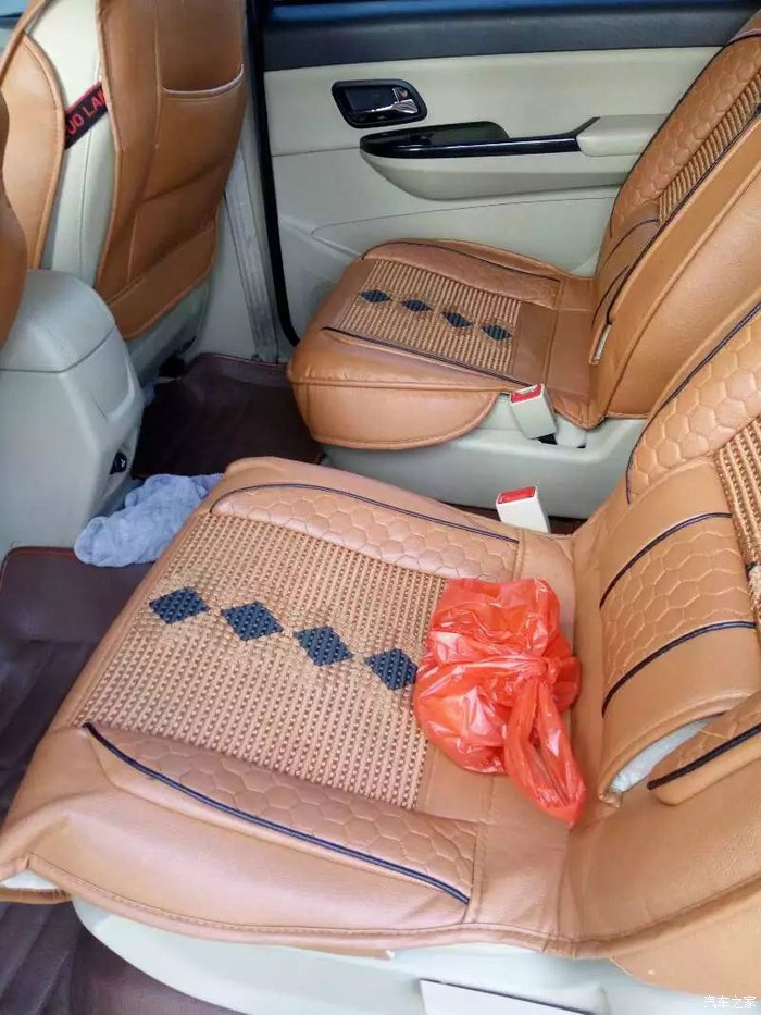 国产神车五菱宏光牛逼视频,国产五菱神车跑秋名山