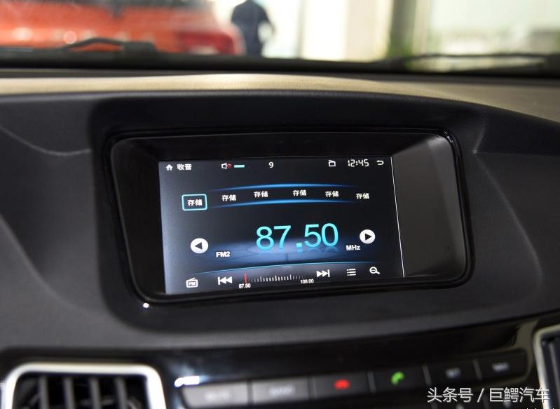 巨鳄重型坦克,巨鳄车