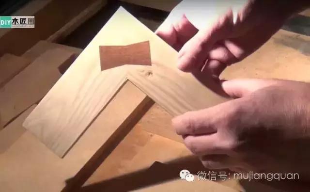 不一样的榫卯,一个能拼接,也能加固木板的蝴蝶榫