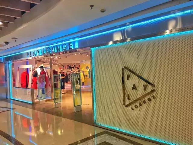 探店衣服咖啡店,探店时装店