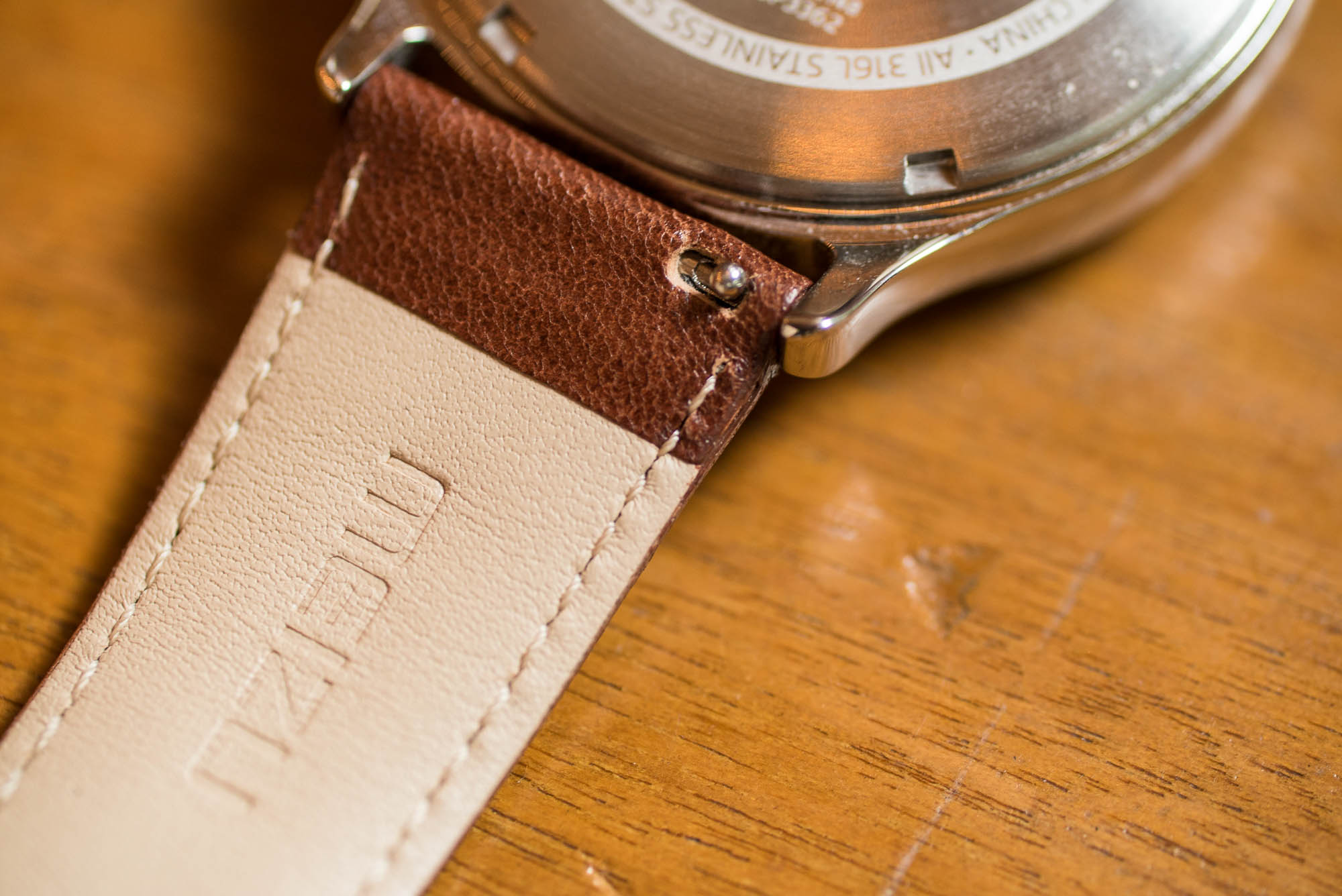 魅族轻智能手表与米家石英表,魅族mix轻智能手表