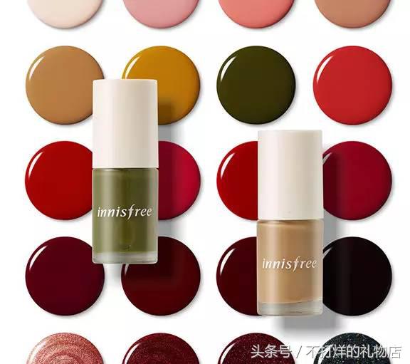 这些秋冬配色看一眼就暖了,红色指彩