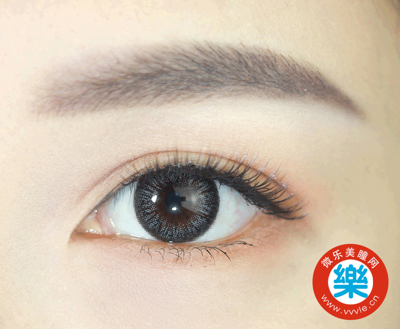 清澈透亮美瞳半年抛推荐,蓝色或紫色半年抛美瞳推荐