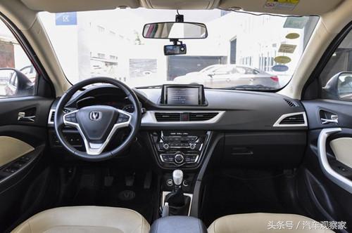 高性价比自主车,性价比高三厢车