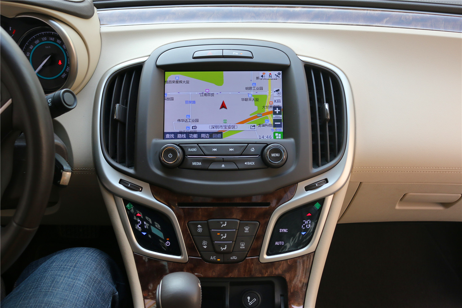 13款别克君越智能导航,别克君越最好的导航一体机