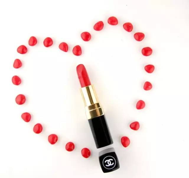 香奈儿口红三支套装试色,看了又看银珠的口红