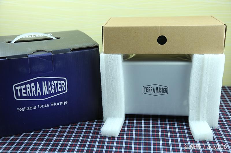 沉浸式体验22款univ尊贵版,沉浸式体验b级房车