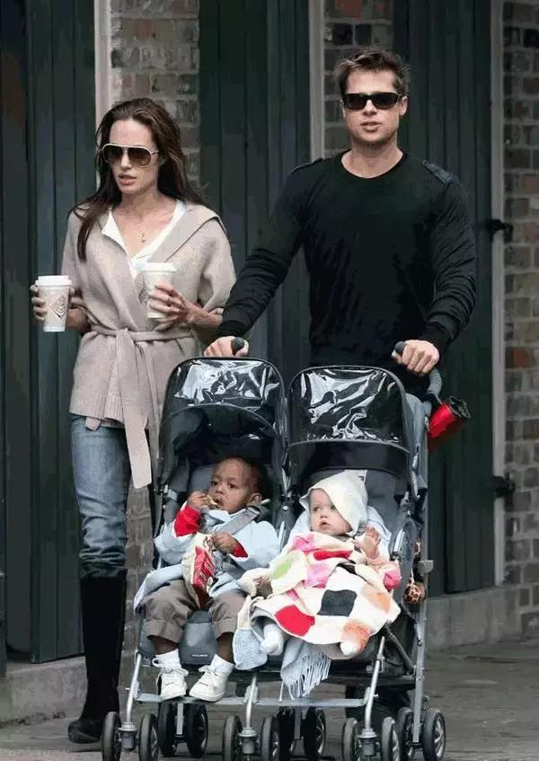 明星宝宝用什么推车,明星宝宝都用什么婴儿推车