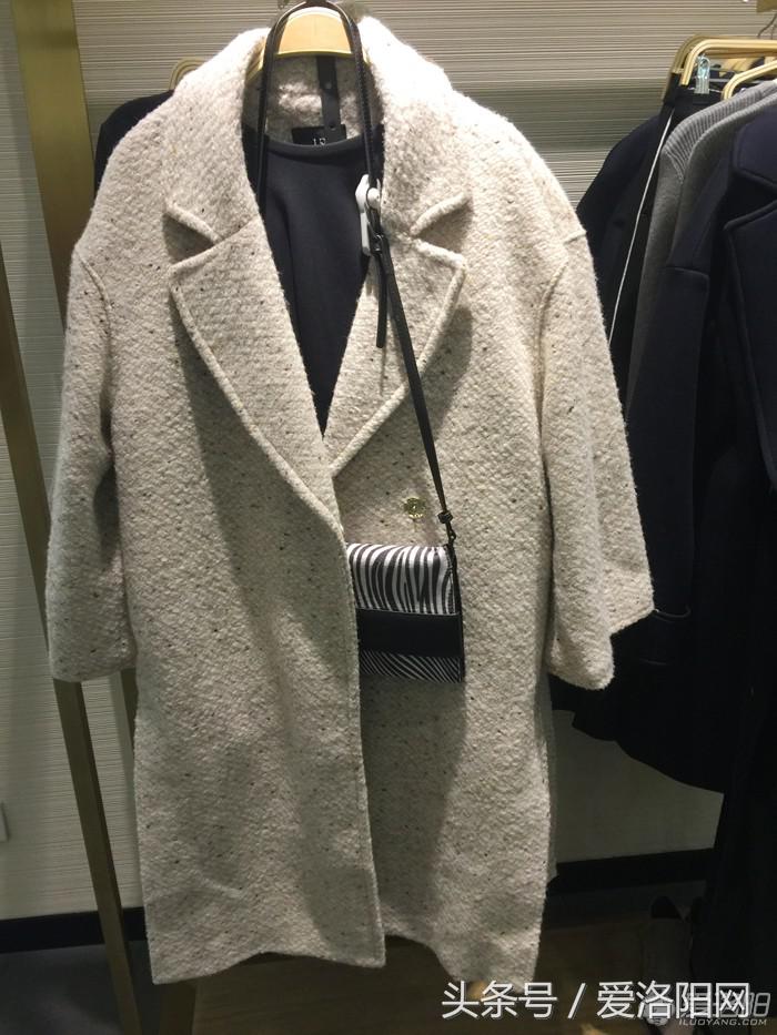 实拍：在洛阳200和2000的大衣到底哪不同，真相在这