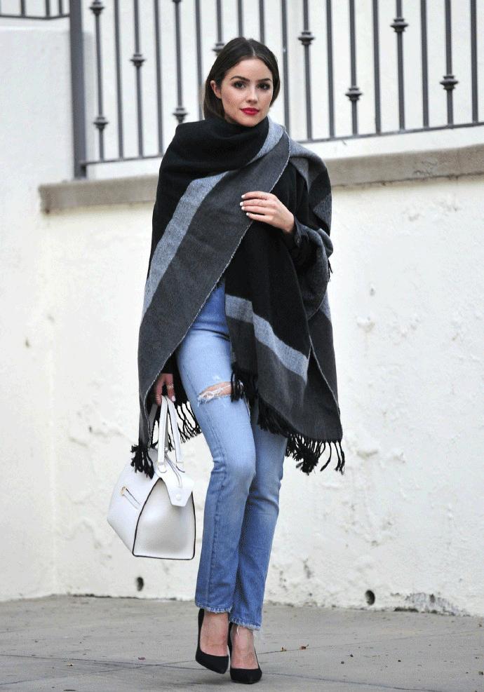 这条礼仪小姐的“迎宾带”,竟然被日日、袁姗姗……抢披上身!