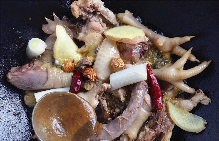 天王盖地虎，小鸡炖蘑菇