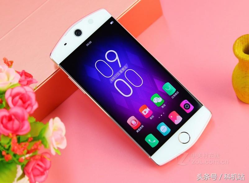 美图手机哪个好看,美图手机还值得买吗