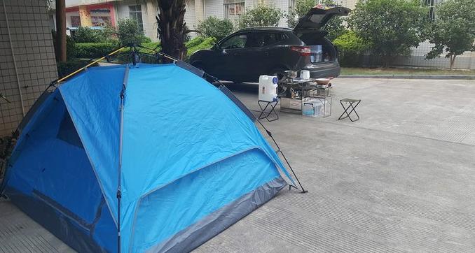 2012日产逍客后备箱改床,逍客床车自驾游